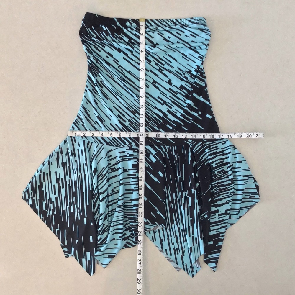 Fairweather Strapless Handkerchief Bottom Dress, M - Picture 15 of 16